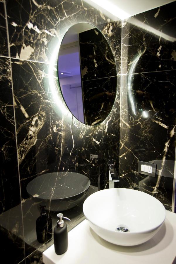 Suite Napoli Sotterranea Con Vasca Idromassaggio Buitenkant foto